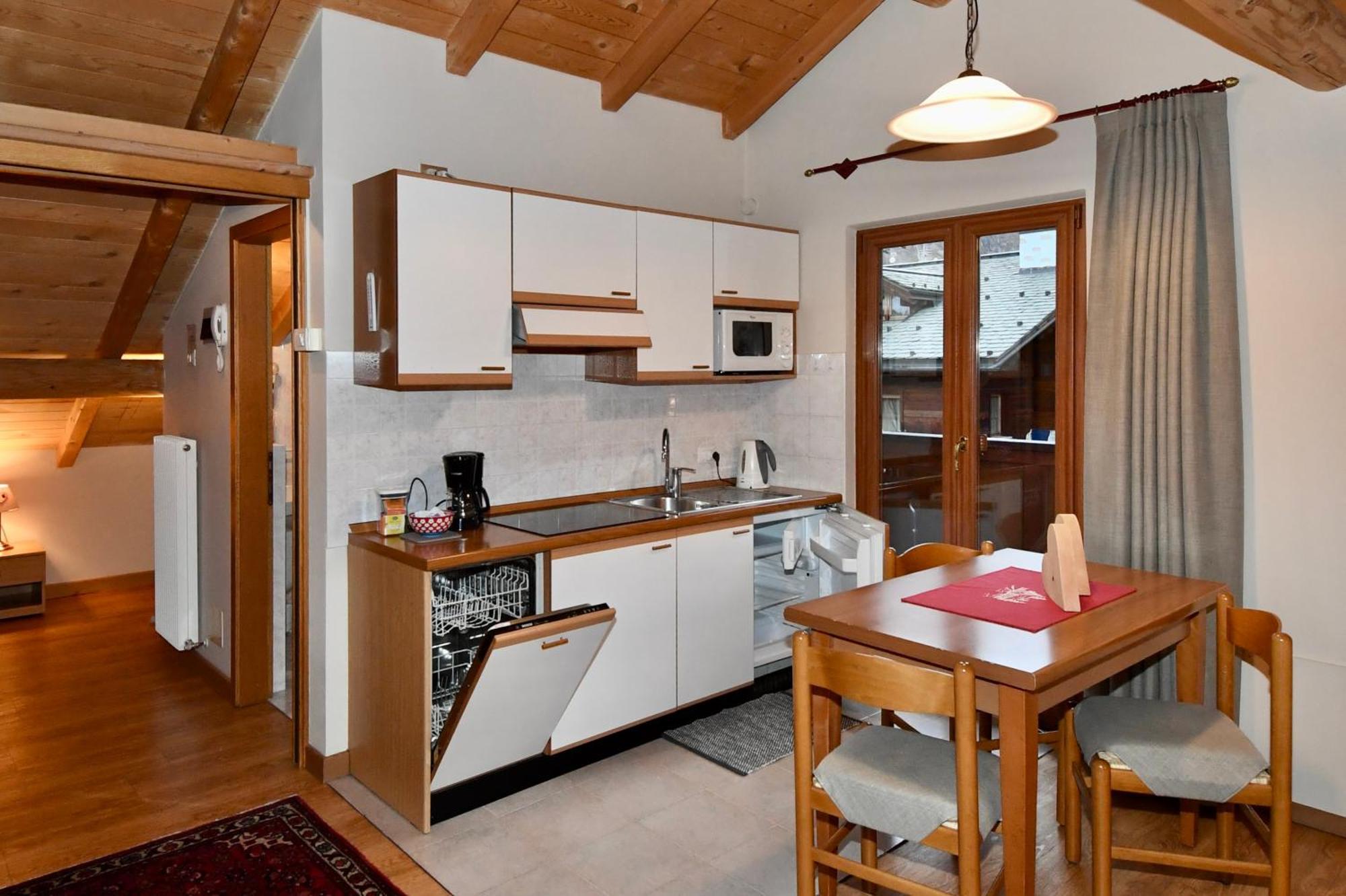 Casa Erica Apartments リヴィーニョ エクステリア 写真