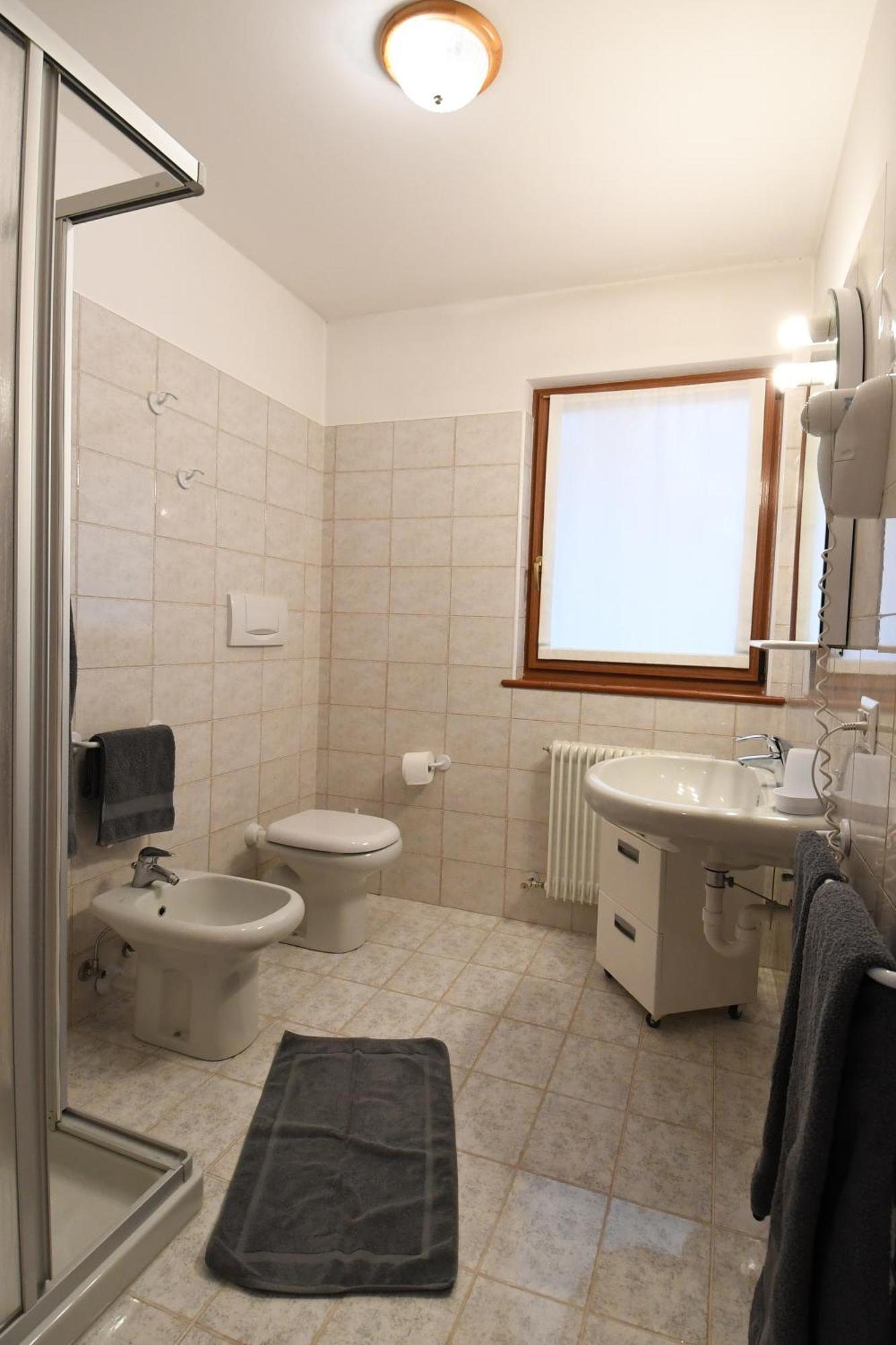 Casa Erica Apartments リヴィーニョ エクステリア 写真